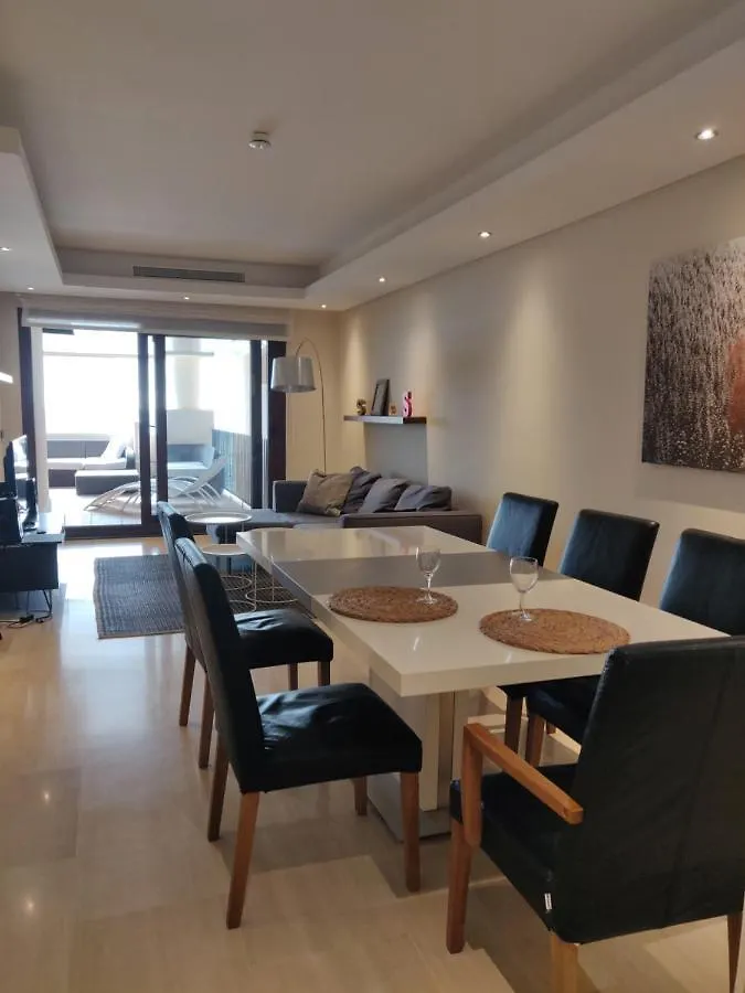 Bahia De La Plata Seafront Apartman Estepona